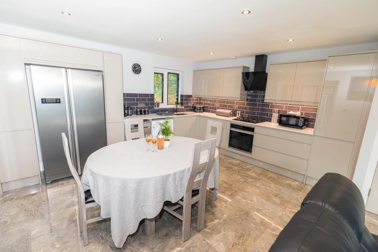 Holiday home Pure Relaxation At It's Finest, Offering Moments Of Harmony And Tranquillity - Sauna & Hot Tub