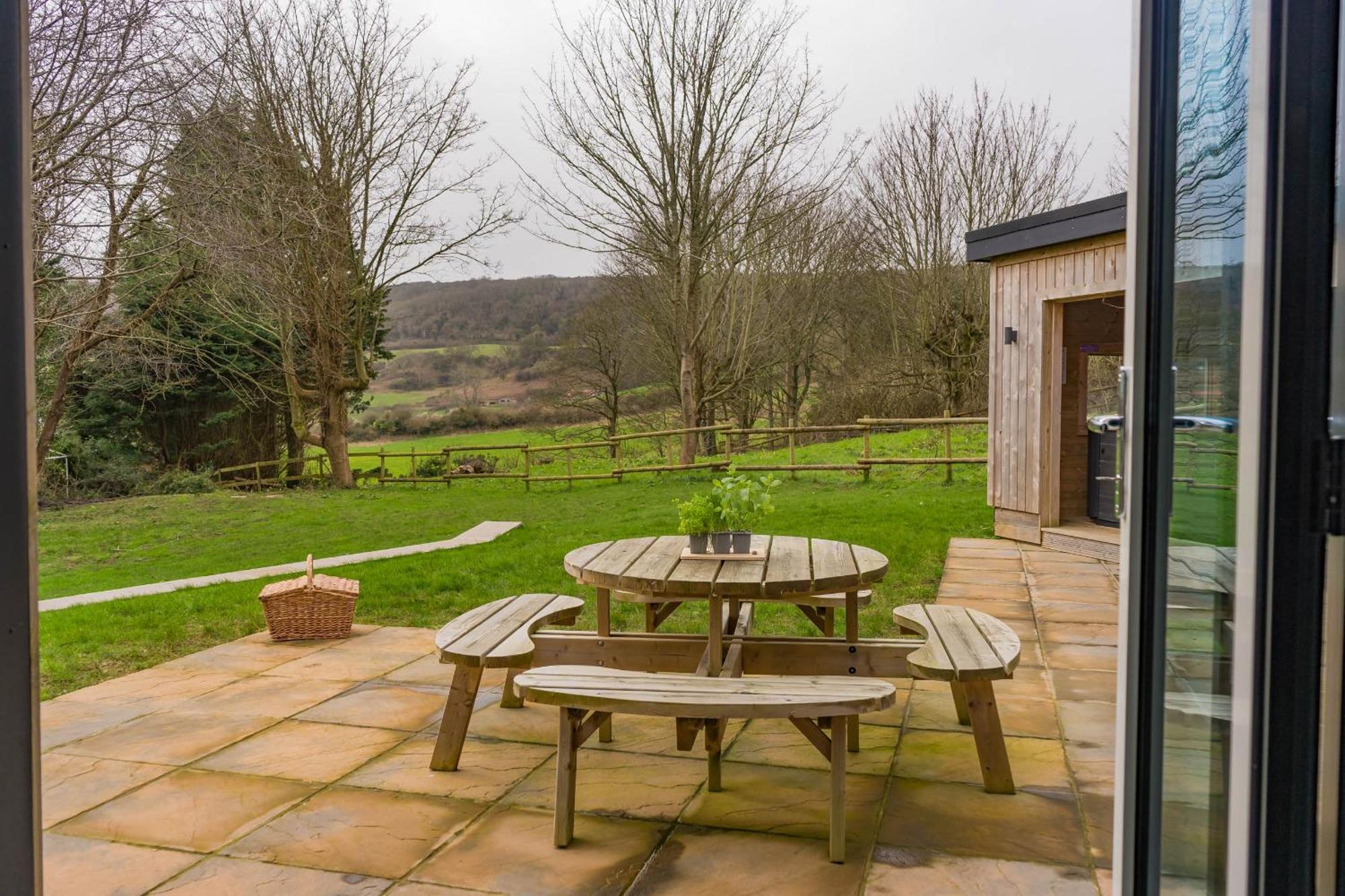 Pure Relaxation At It's Finest, Offering Moments Of Harmony And Tranquillity - Sauna & Hot Tub Holiday home
